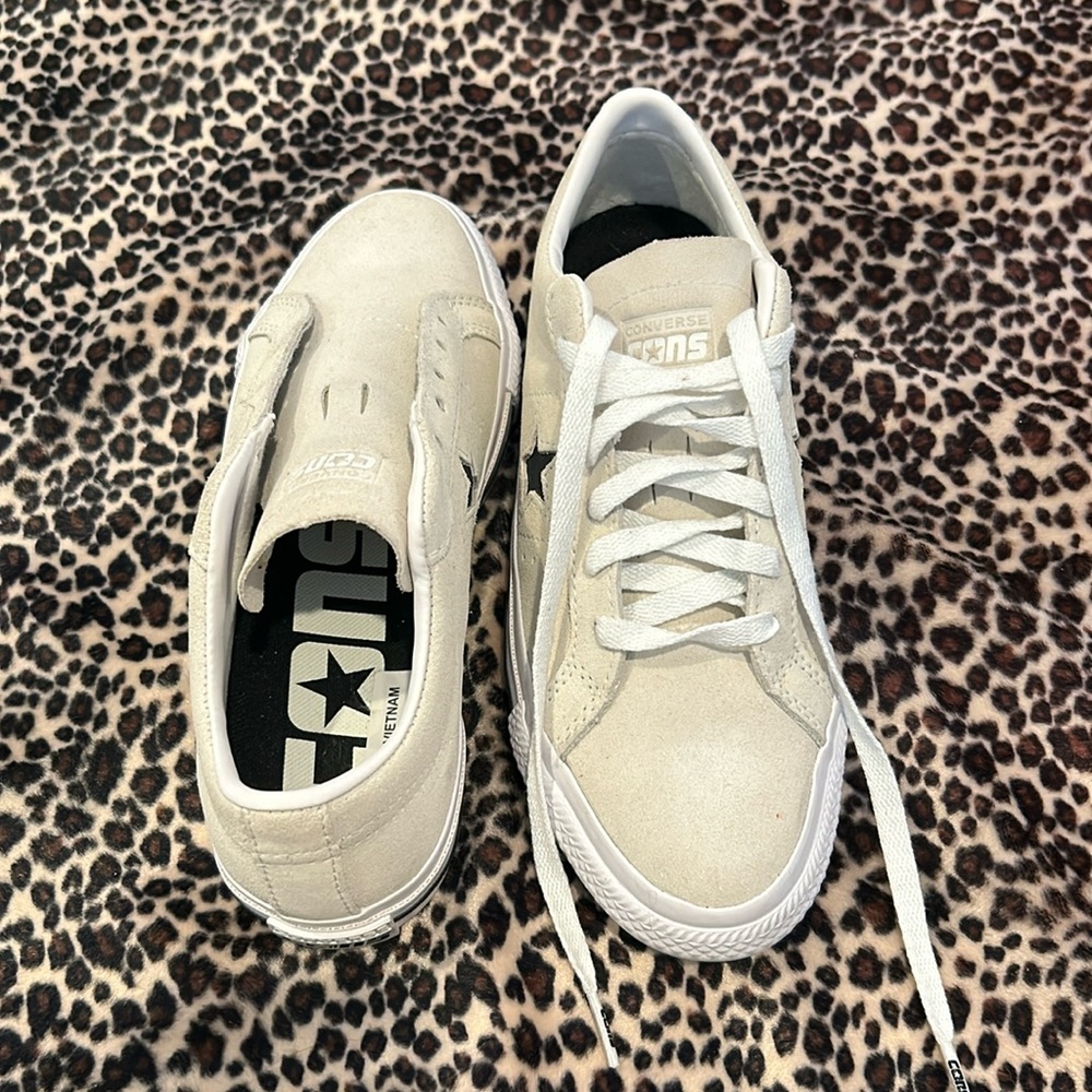 CONS One Star Pro Suede